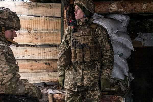 War Looms Between Russia and Ukraine, but Diplomatic Options Remain | INFBusiness.com