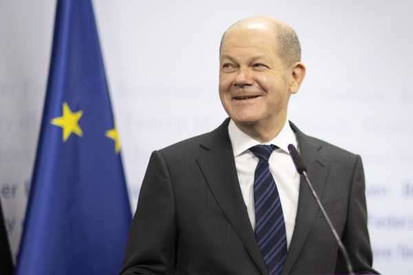 Caught between Macron and his coalition: Scholz and nuclear | INFBusiness.com