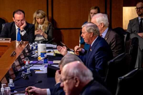 Lindsey Graham Takes Caustic Tone in Questioning Jackson | INFBusiness.com