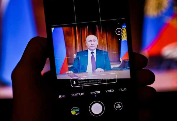 Why Vladimir Putin is losing the information war to Ukraine | INFBusiness.com