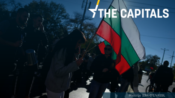 Bulgarian anti-vaxxers rally behind Putin | INFBusiness.com