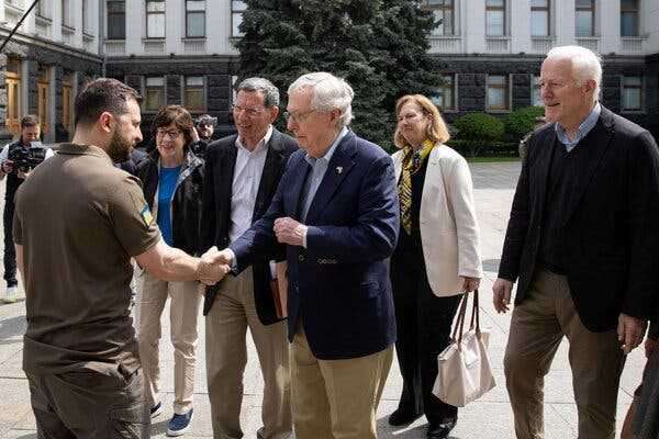 McConnell and Other Republican Senators Make Secret Visit to Ukraine | INFBusiness.com