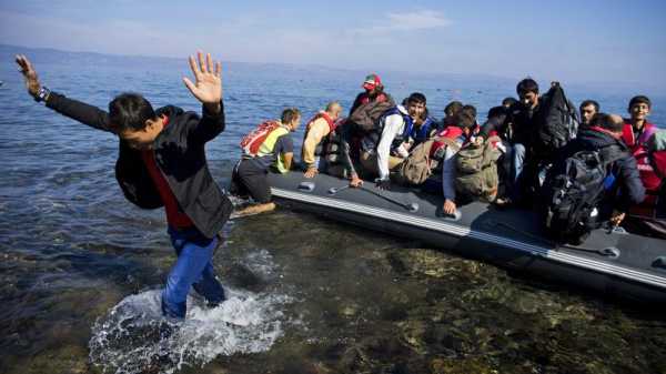 Greece said it blocked hundreds of migrants from crossing Aegean | INFBusiness.com