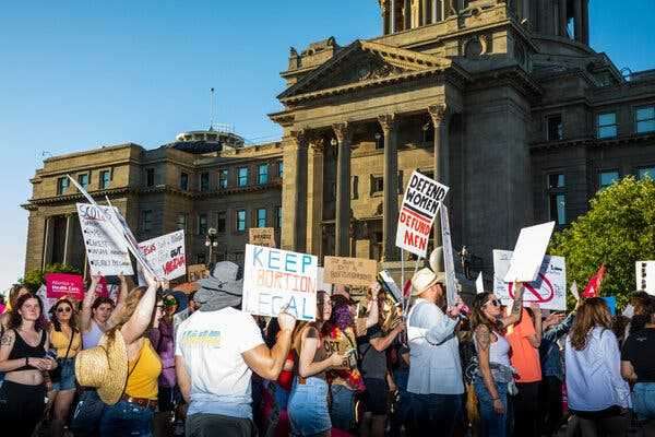 Judge Halts Part of Idaho’s Abortion Ban, Saying It Violates Health Law | INFBusiness.com