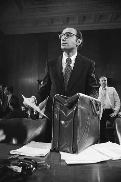 Earl J. Silbert, Lead Prosecutor of Watergate Break-In, Dies at 86 | INFBusiness.com