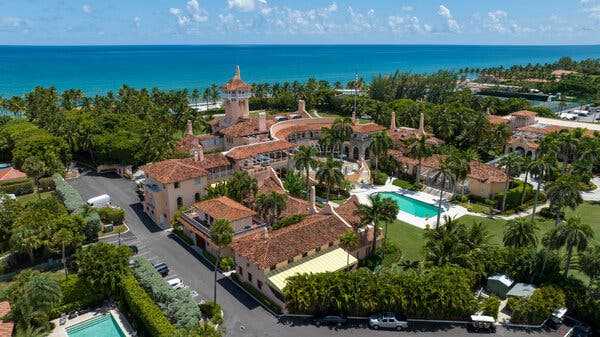 48 Empty Folders Marked Classified Found at Trump’s Mar-a-Lago | INFBusiness.com