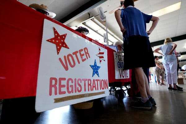 Donors Worry About a Cash Crunch for Voter Registration Groups | INFBusiness.com
