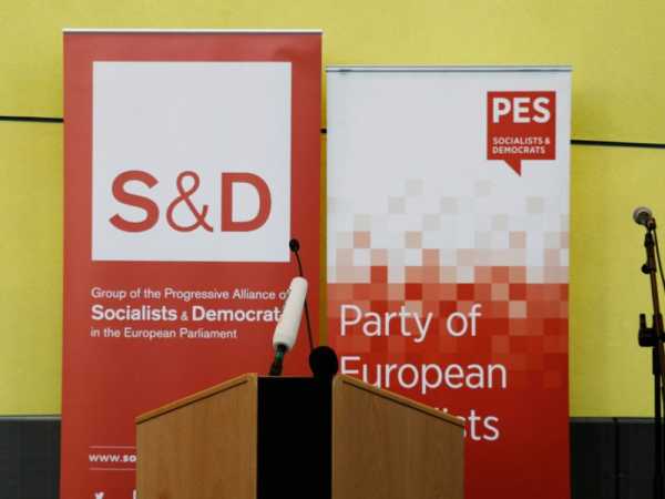 Socialists accuse EPP and Renew of normalising far right | INFBusiness.com