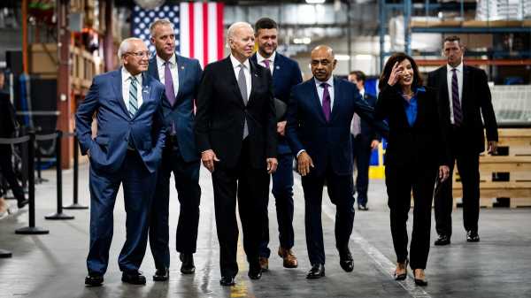 Biden Visits IBM to Promote Investments in U.S. Semiconductor Production | INFBusiness.com