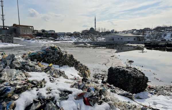 The EU should stop exporting its plastic waste, period | INFBusiness.com