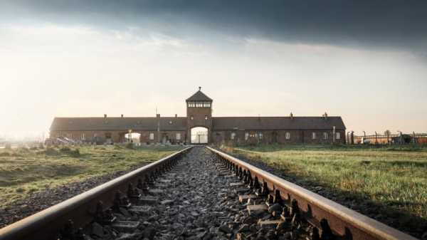 Poland seeks allies for German WW2 reparations claim | INFBusiness.com
