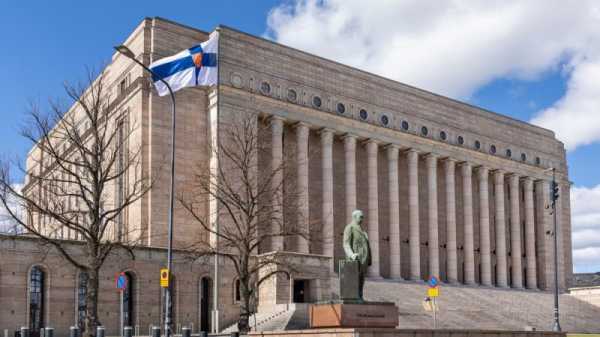 Finnish government on brink of collapse | INFBusiness.com