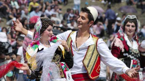 Albanians celebrate inclusion of traditional dress on UNESCO list | INFBusiness.com