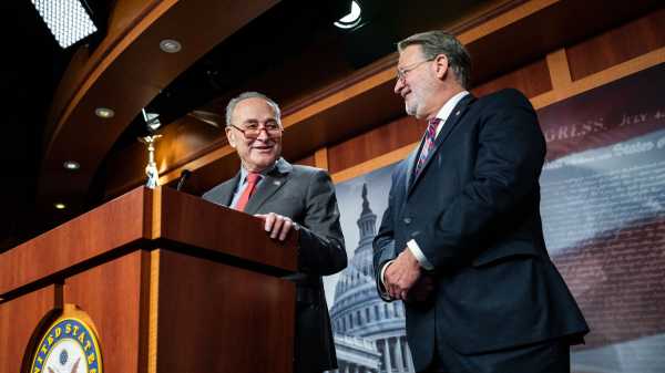 Schumer Celebrates Senate Democrats’ Larger Majority | INFBusiness.com