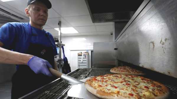 Domino's Pizza considers selling Russian business | INFBusiness.com
