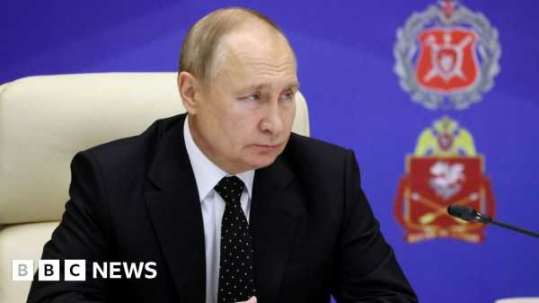 Ukraine war: Putin meets generals as reports of offensive grow | INFBusiness.com