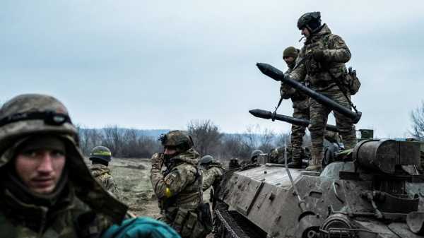 Ukraine war: Russia could launch more heavy strikes, Zelensky warns | INFBusiness.com
