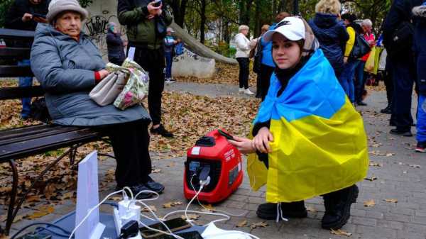 Ukraine war: Explosions in central Kyiv amid air raid warning | INFBusiness.com