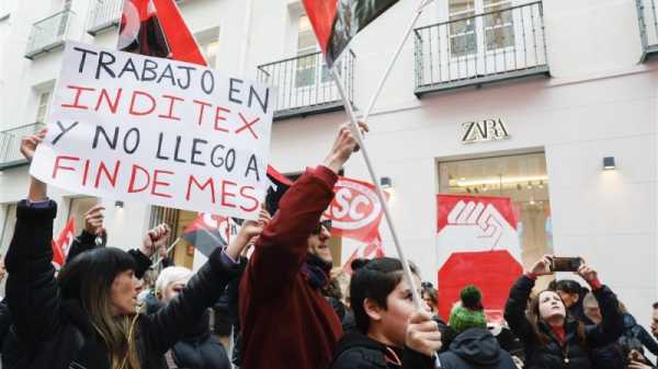 Spanish Zara workers stage strike as winter sales begin | INFBusiness.com