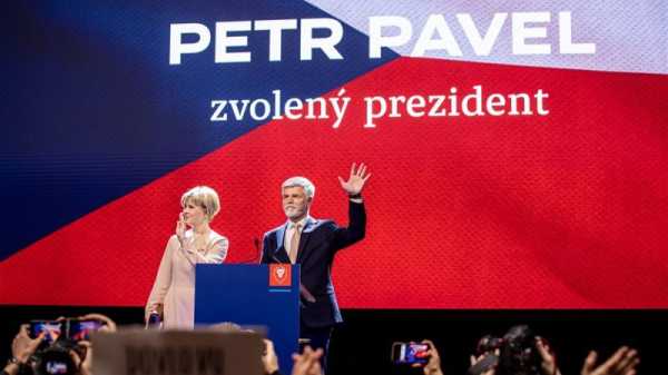 Retired Czech general Pavel wins presidential election | INFBusiness.com