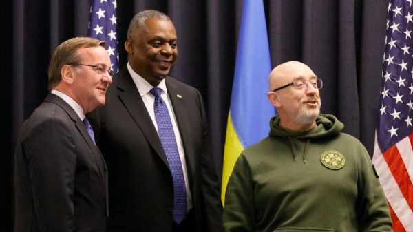 Ukraine war: 'Frank' talks as Ukraine pushes Germany for tanks | INFBusiness.com