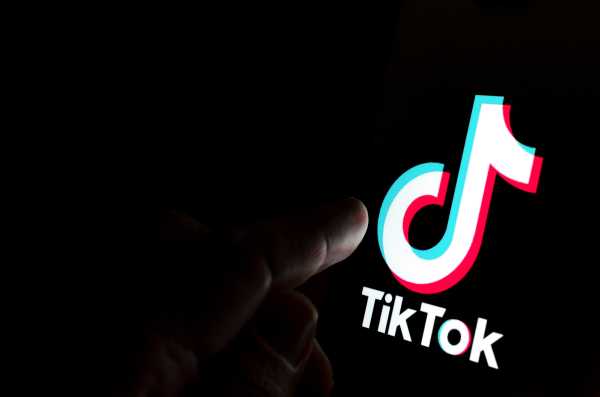 European Commission bans TikTok from corporate devices | INFBusiness.com