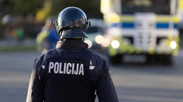 Slovenia looks into politicians exerting influence on police | INFBusiness.com