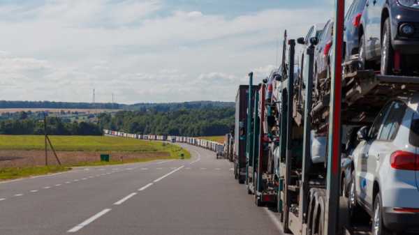 Polish trucks queue at border crossing as Belarus retaliates | INFBusiness.com