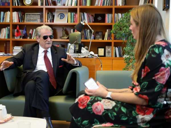 Former PM Kostas Karamanlis withdraws from Greek politics | INFBusiness.com