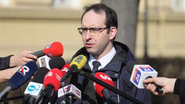 Poland warns of disinformation campaigners smearing Ukrainian refugees | INFBusiness.com