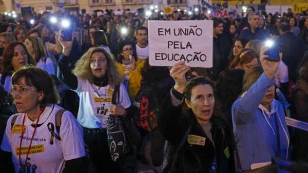 Public opinion on striking teachers may turn negative, warns Portuguese president | INFBusiness.com