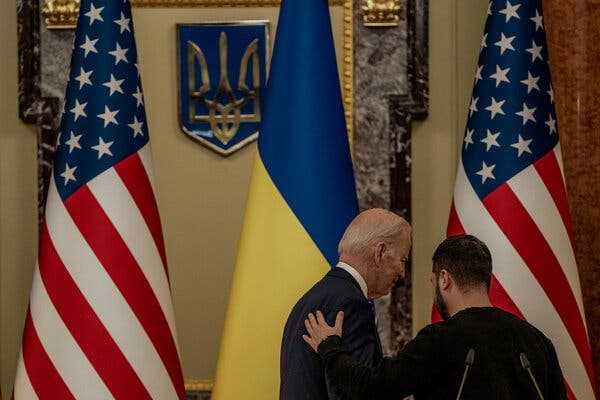 The U.S. Intelligence Playbook to Expose Russia’s Ukraine War Plans | INFBusiness.com