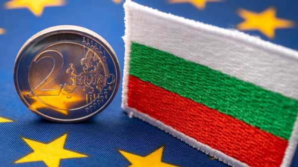 Bulgaria hopes for a maximum 6-month Eurozone delay | INFBusiness.com