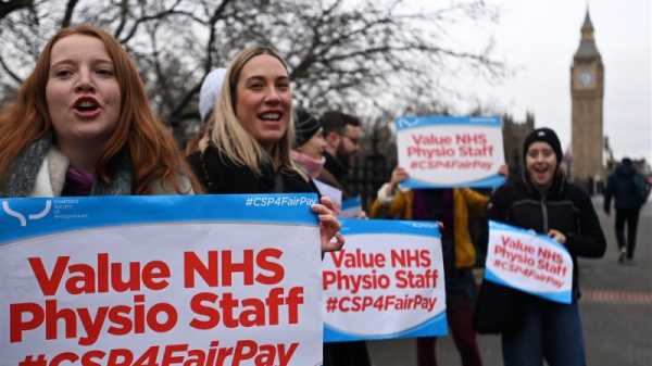 Britain faces largest ever healthcare strikes as pay disputes drag on | INFBusiness.com