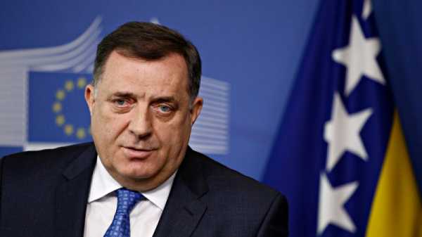 Bosnian Serbs defy top international envoy’s decree | INFBusiness.com