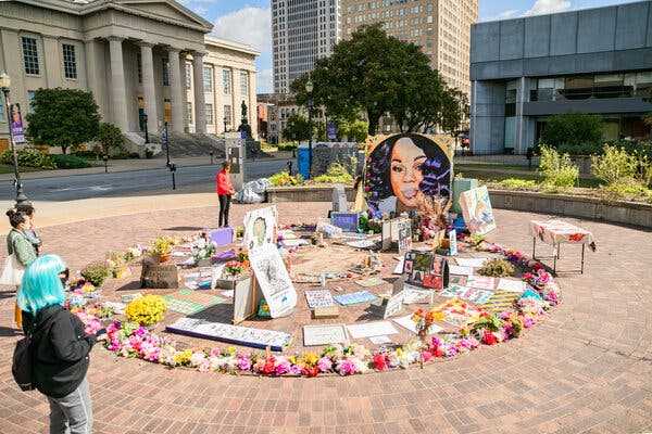 Review After Breonna Taylor’s Death Finds Police Discrimination in Louisville | INFBusiness.com