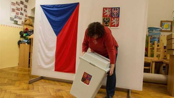 Czechia mulls introducing public-deciding referendum law | INFBusiness.com