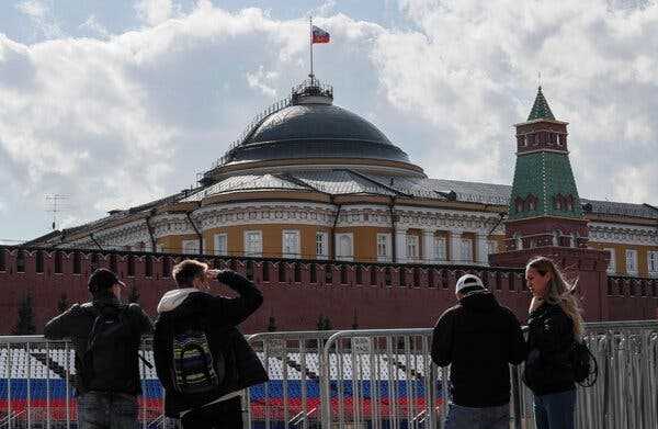Ukrainians Were Likely Behind Kremlin Drone Attack, U.S. Officials Say | INFBusiness.com