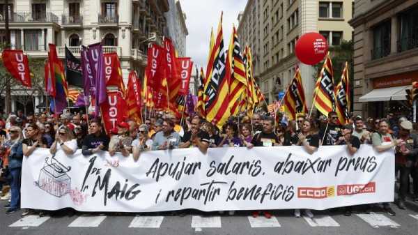 Spanish labour minister, trade unions urge employers to protest wage increase deal | INFBusiness.com