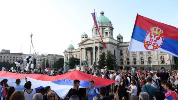 Demonstrators to block Serbia if demands are not met | INFBusiness.com