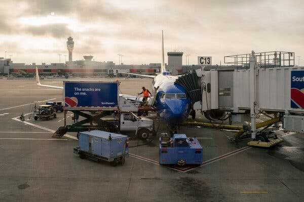 U.S. Moves to Improve Airplane Bathrooms for People With Disabilities | INFBusiness.com