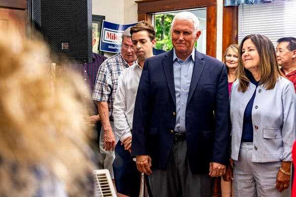 Pence Qualifies for First G.O.P. Debate, His Campaign Says | INFBusiness.com