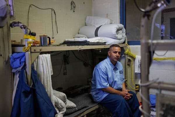 California Battles Fentanyl With a New Tactic: Treating Addiction in Prison | INFBusiness.com
