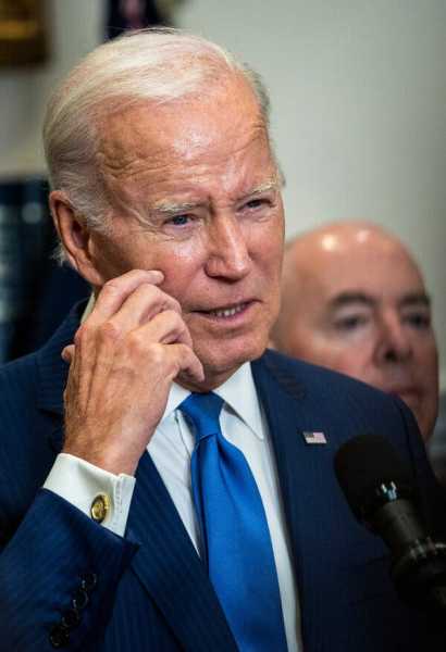 Biden Makes Lower Drug Prices a Centerpiece of His 2024 Campaign | INFBusiness.com