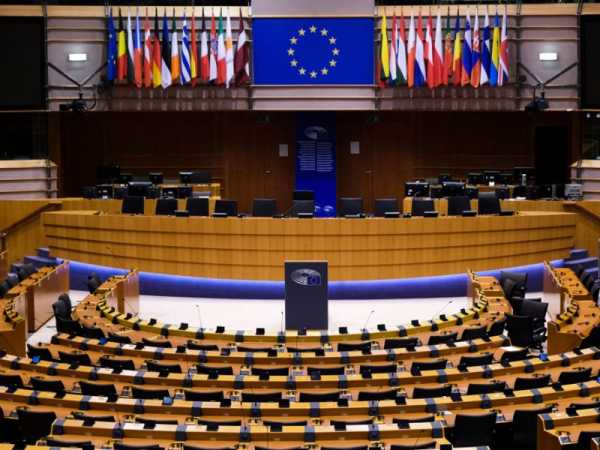Parliament ready to halt migration pact if EU ministers ‘cut it into pieces’ – MEP | INFBusiness.com