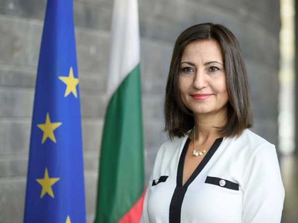 New Bulgarian commissioner smoothly passes grilling in EU Parliament | INFBusiness.com