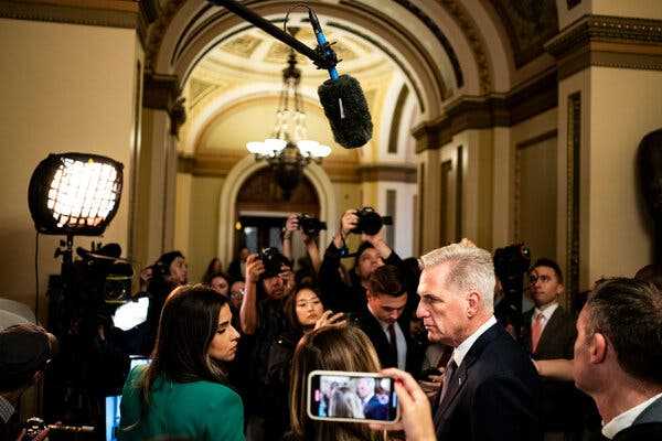 Inside McCarthy’s Shutdown Turnabout That Left His Speakership at Risk | INFBusiness.com