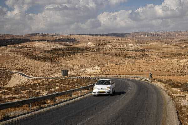 Israel Blocks Some Palestinian Americans From Entering From West Bank | INFBusiness.com