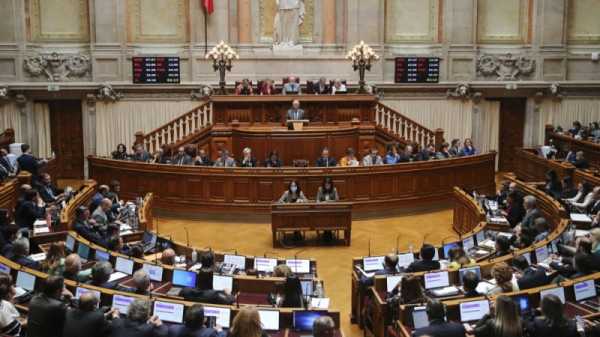 All Portuguese parties ask president to call early elections except Costa’s socialists | INFBusiness.com