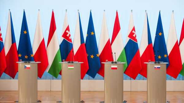 Czechia, Slovakia want V4 summit with Germany, Austria to talk border controls | INFBusiness.com
